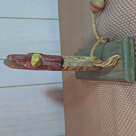 Vintage Rooster decor wooden display piece 🐓 - Picture 3 of 8